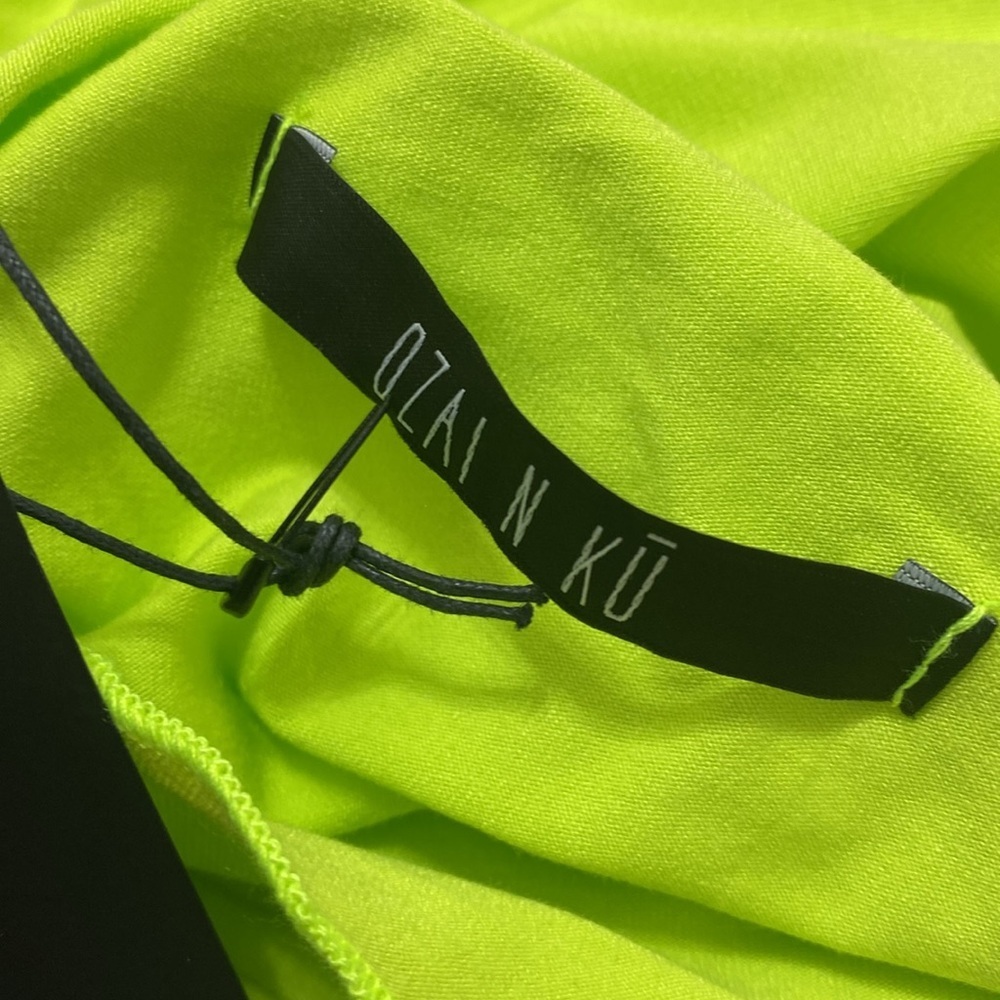 NWT OZAI N KU RACQUET
TANK TOP, LIME - Picture 11 of 13